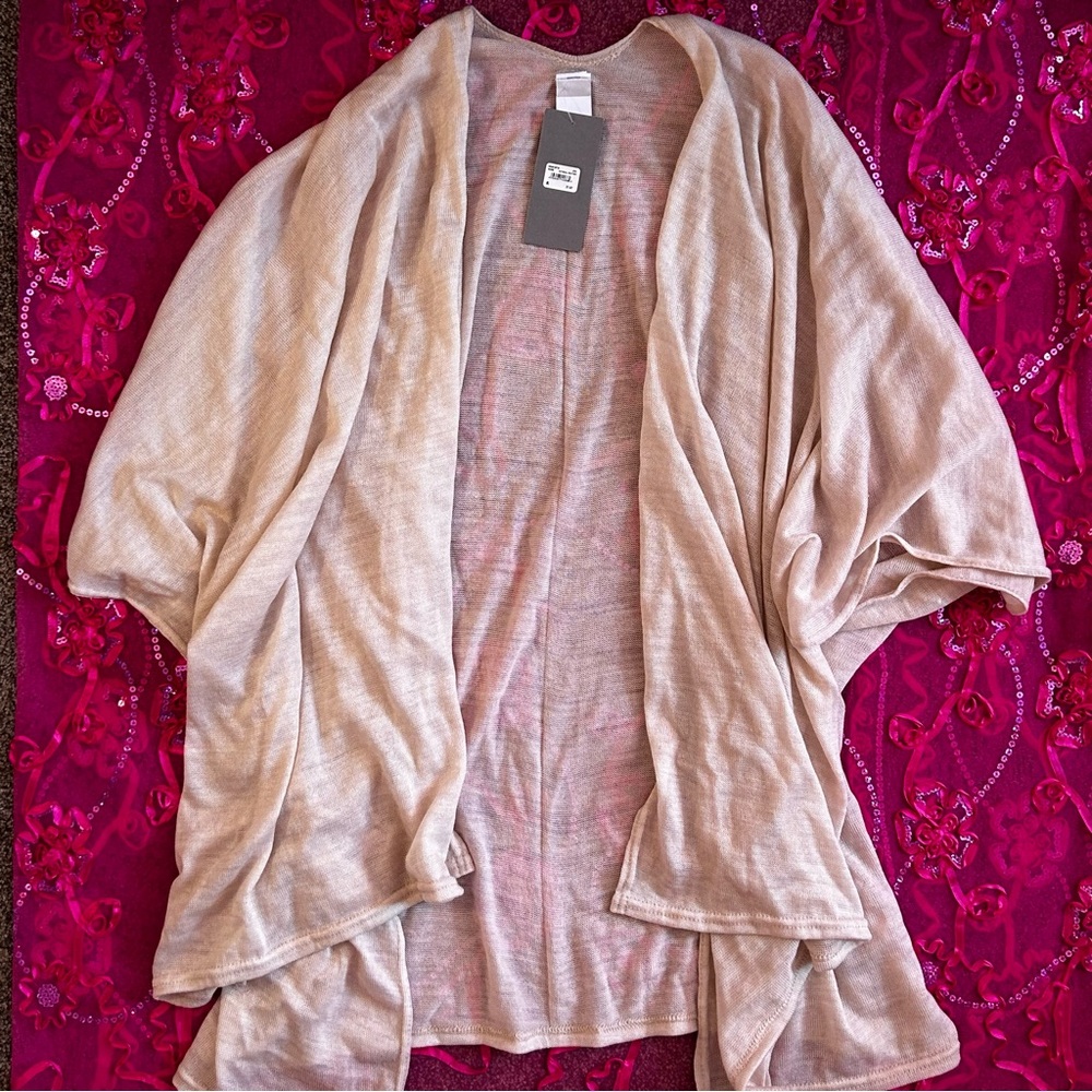 NWT thin, cream colored knit shawl